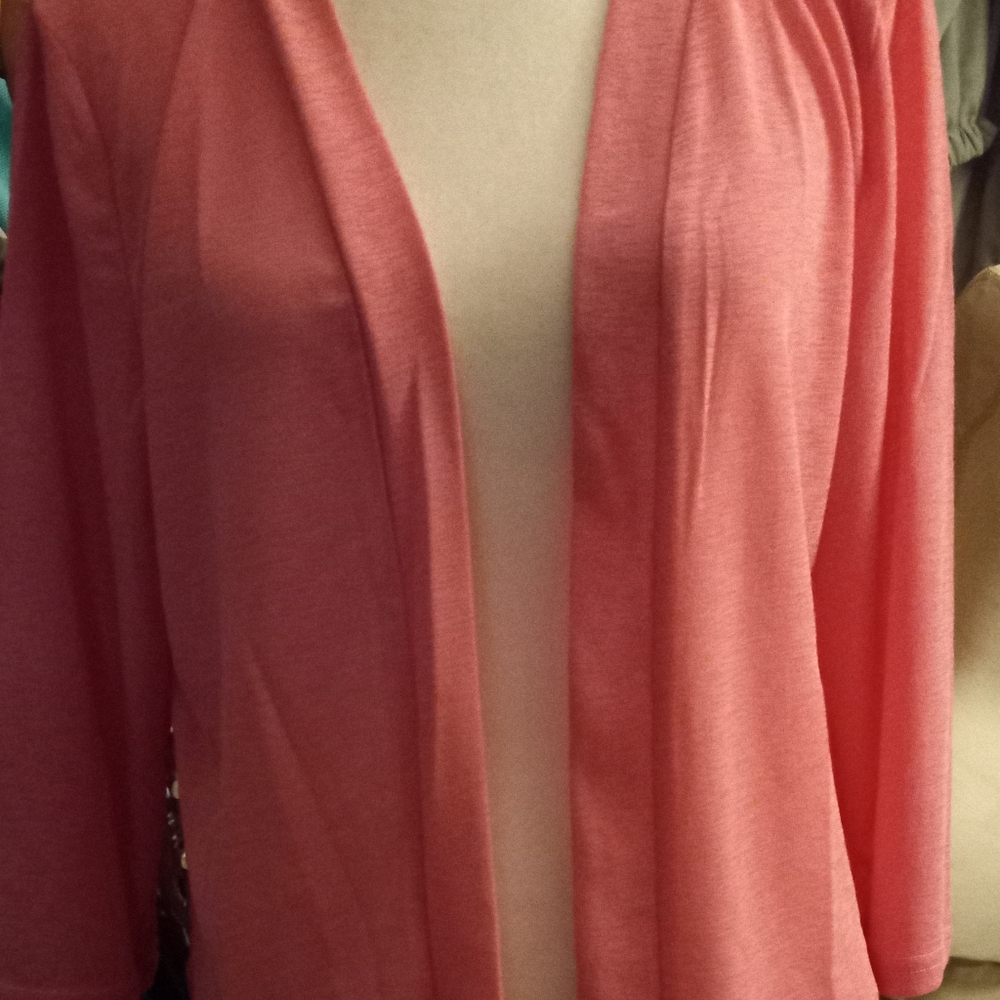 New,tag light dusty rose open to the waist semi-sheer cardigan shrug size med.